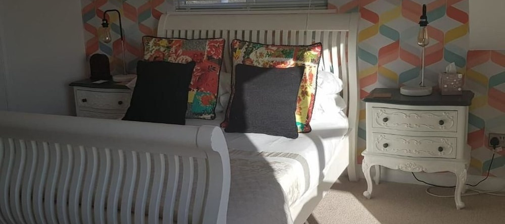 Telscombe Cliffs Bed & Breakfast, Ньюхейвен — фото 1