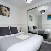 2-Bed Flat, Wishaw, Free Parking, Family-Friendly, Уишоу — фото 3