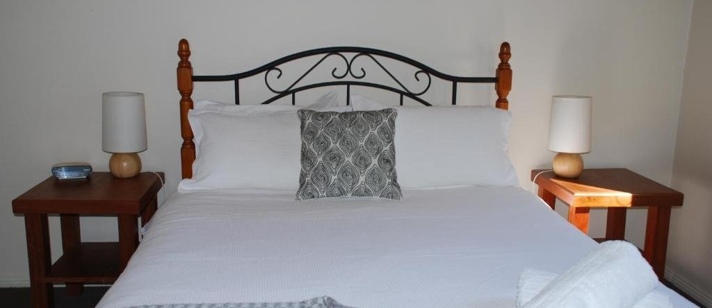 Bluegum Ridge Cottages, Merrijig — photo 1