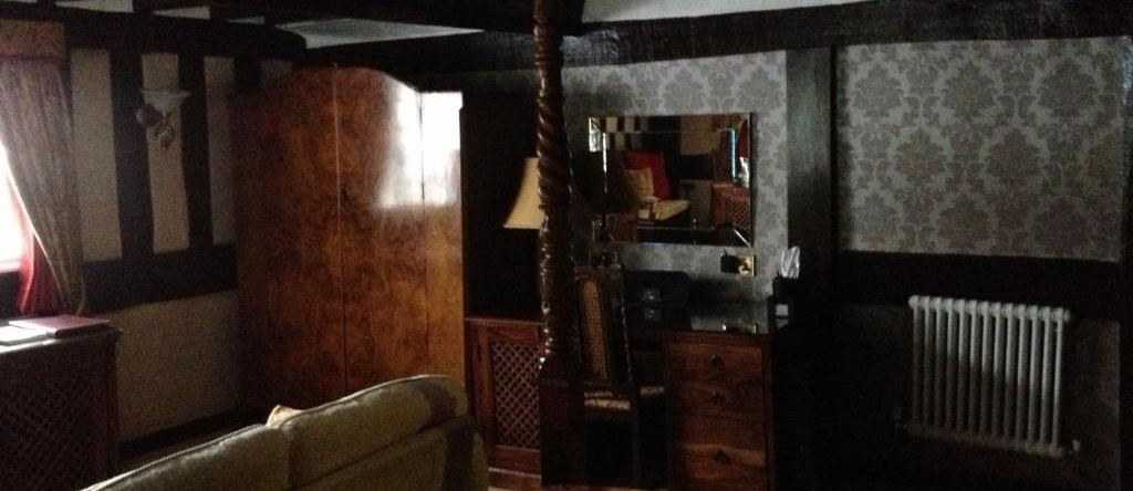 The Old Hall Country House, Crewe — photo 1