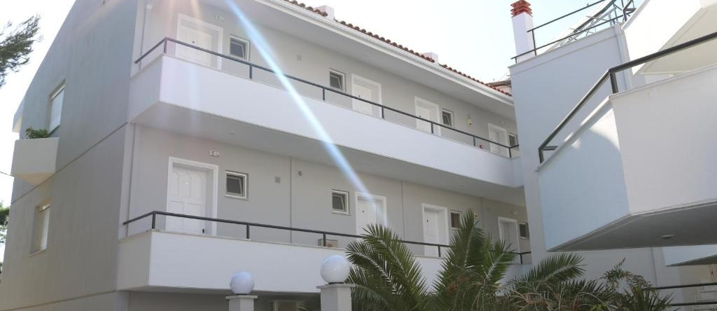 Mitika Hotel Apartments, Митикас — фото 1