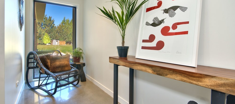 Luxury Shotover Retreat, Lower Shotover — photo 1