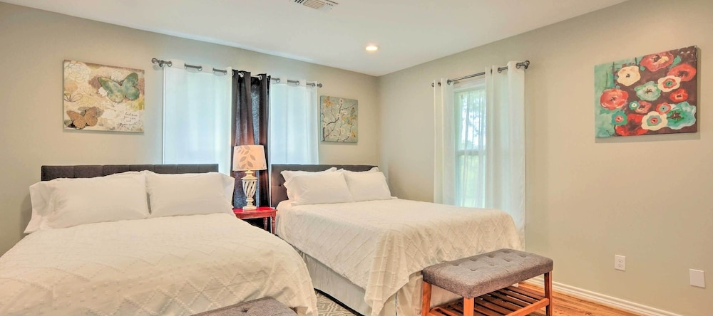'the Gathering Place' Brenham Home on 6 Acres, Brenham — photo 1