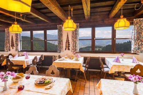 Gasthof Wieser, Аппиано-сулла-Страда-дель-Вино (Эппан-ан-дер-Вайнштрассе) — фото 1