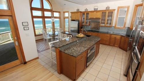 Windrift - 6 Br Home, Королла — фото 1