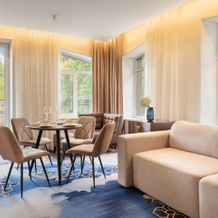 V Hotel&Rooftop Lounge, Владивосток — фото 2