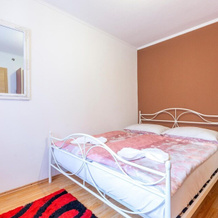 Amazing Home in Blato na Cetini With Wifi and 4 Bedrooms, 克雷舍沃 — 照片 3