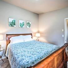 Apartment w/ Patio & Grill Access ~ 1/2 Mi to Bay!, Anacortes — photo 3