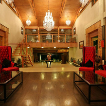 Hotel Pine Spring Pahalgam, 帕哈尔加姆 — 照片 2