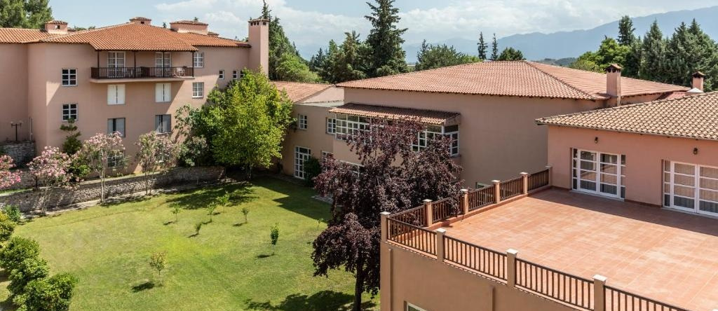Amalia Hotel Meteora, 卡兰巴卡 — 照片 1