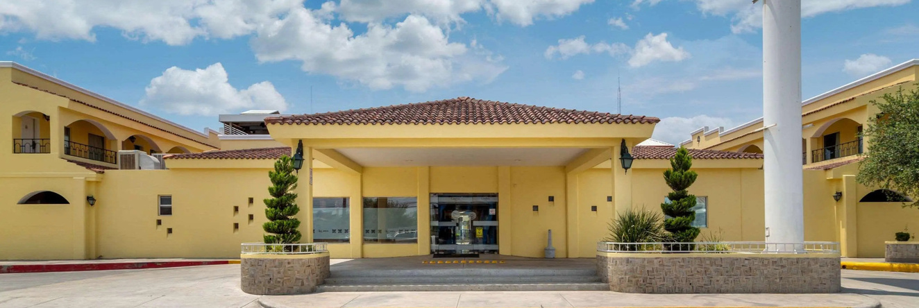 Comfort Inn Monclova, 蒙克洛瓦 — 照片 1