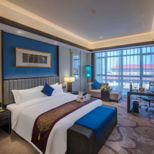 Howard Johnson by Wyndham Qunsheng Plaza Guizhou, Ziyang — photo 3