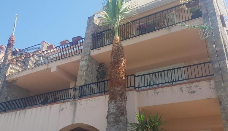 Appartamento La palma beach, 卡罗尼亚 — 照片 1
