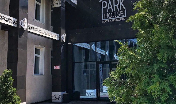 Park House, Талдыкорган — фото 1
