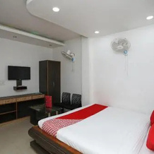 Hotel Yuvraj by OYO Room, 巴加尔普尔 — 照片 2