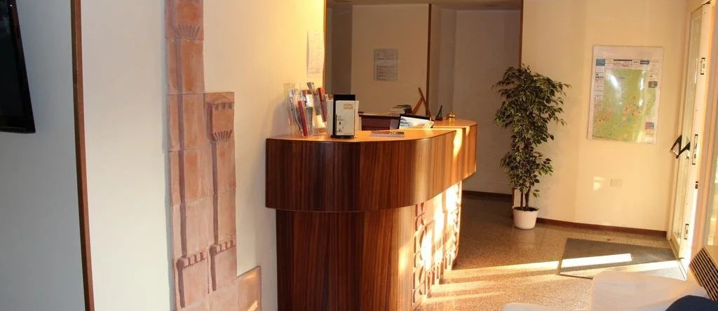 Hotel House, Castenaso — photo 1