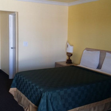 Desert Mirage Inn & Suites, 尼德尔斯 — 照片 4