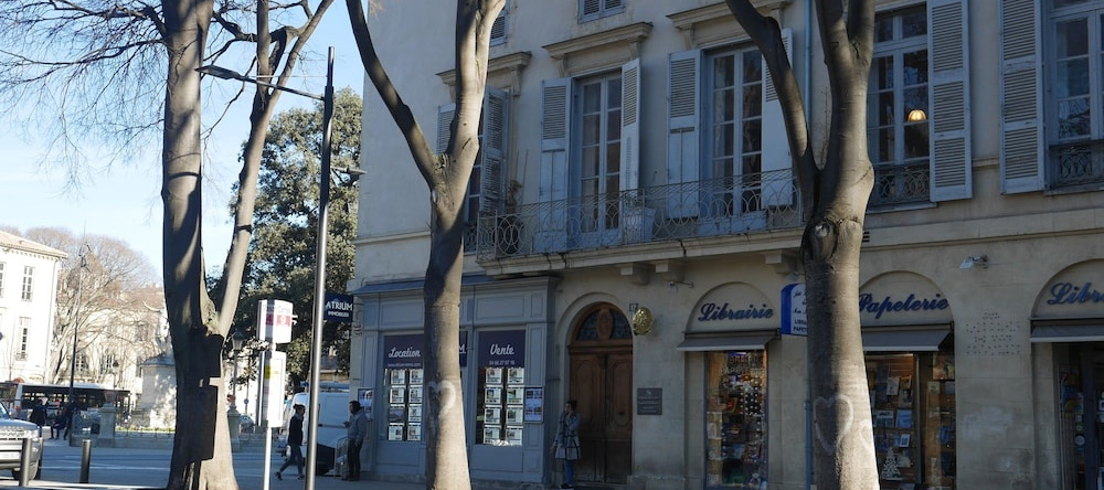 Une âme à Nîmes : coté cour, 尼姆 — 照片 1