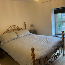 2-bed Cottage in in Welsh Valley Nr Swansea, Ystradgynlais — photo 3