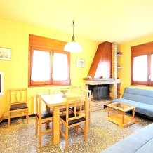Villa With 6 Bedrooms In Canyelles, With Wonderful Mountain View, Priv, Каньельес — фото 2