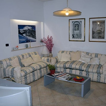 Villa Almelia, Vinchiaturo — photo 4