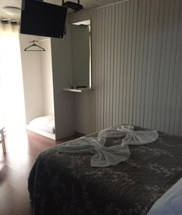 Hotel Morada dos Pinheiros, 邦雅尔丁达塞拉 — 照片 1