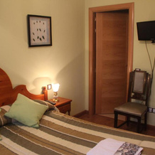 Hostal Maury, El Barraco — photo 2