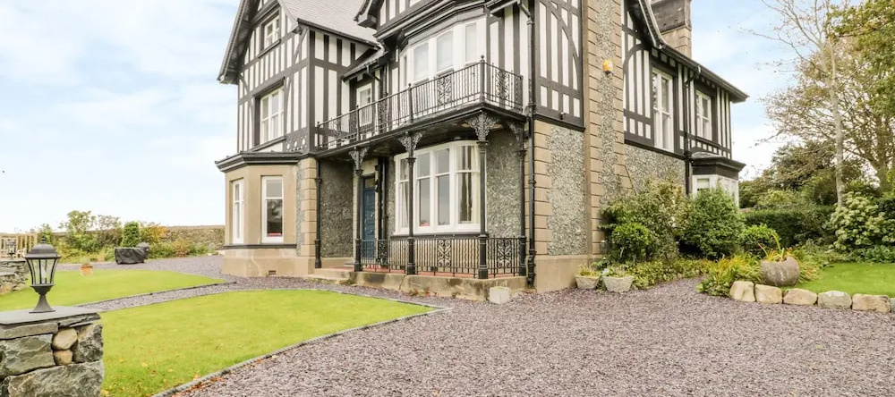 Plas Y Bryn Hall, Llanbedr — photo 1