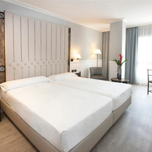 Hotel Gran Via, Логроньо — фото 2