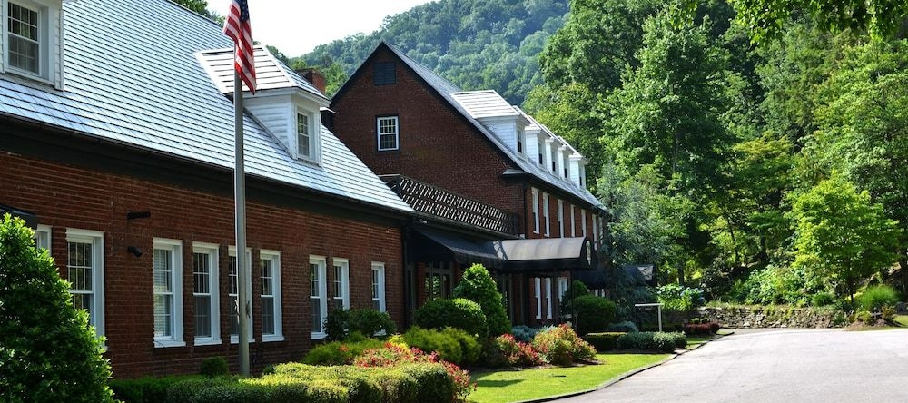 Historic Tapoco Lodge Resort, 罗宾斯维尔 — 照片 1