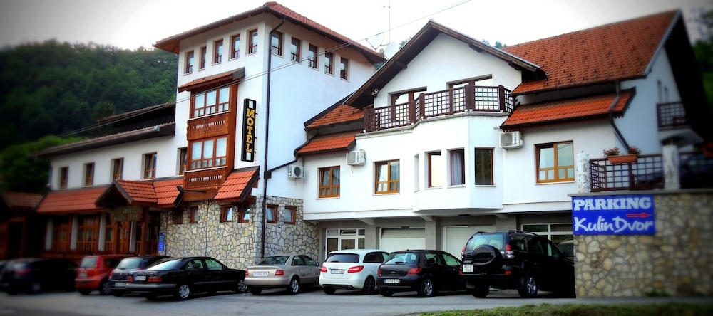 Kulin Dvor, 帕莱 — 照片 1