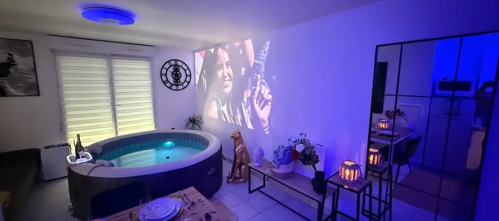 Suite Eden Spa, Appart’hôtel bien être , Patio, Avion — photo 1