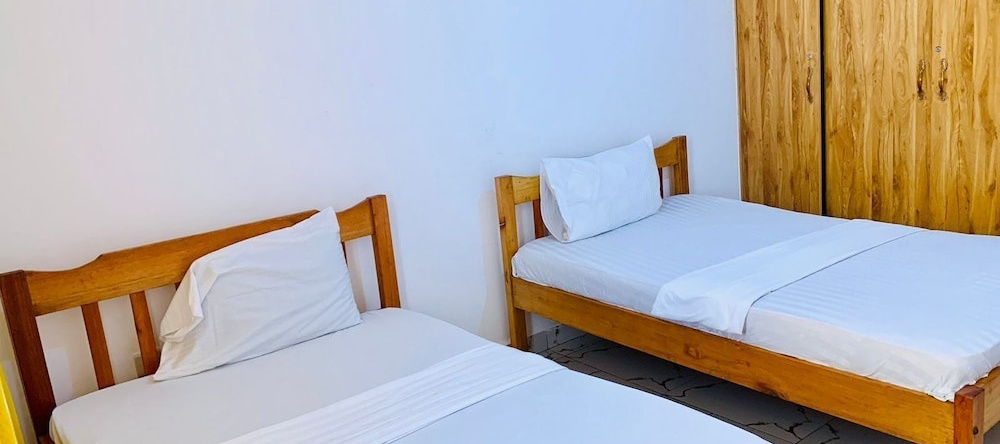 Lux Suites Hydro Apartments Nyali, Момбаса — фото 1