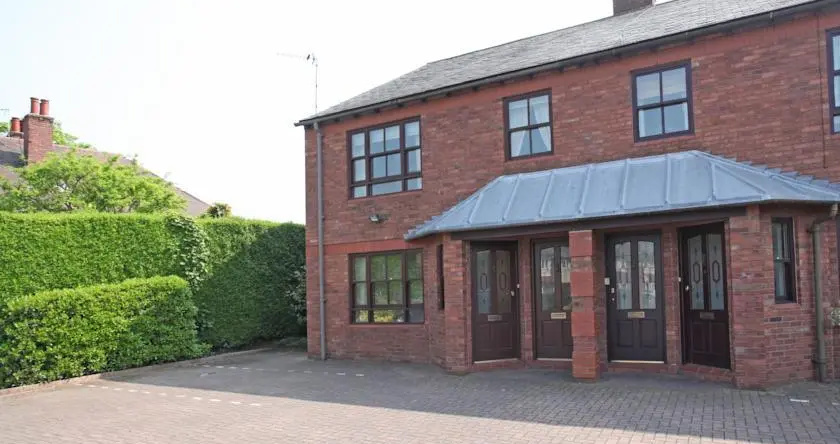 Lawdon Court, Wilmslow — photo 1