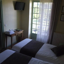 Hotel Helios - Golf, 萨利-德贝阿恩 — 照片 2