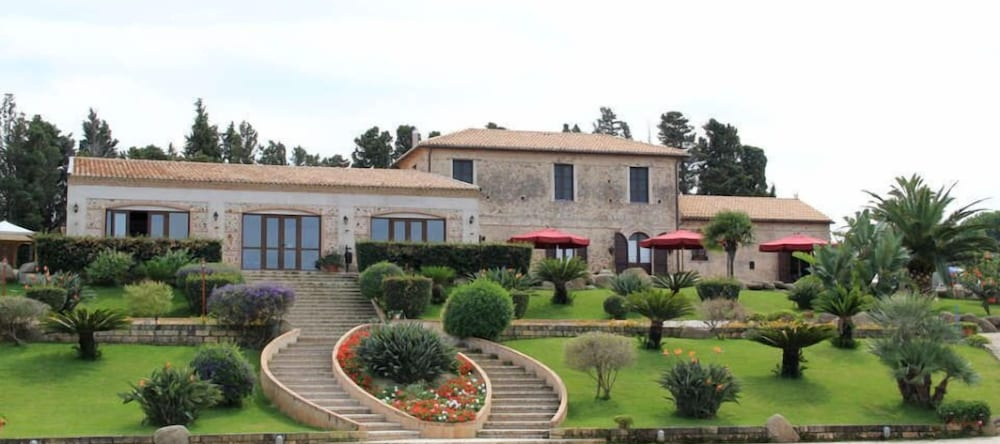 Hotel Villaggio Club Dolomiti Sul Mare, Briatico — photo 1
