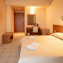 Malia Bay Beach Hotel & Bungalows, 马利亚 — 照片 5