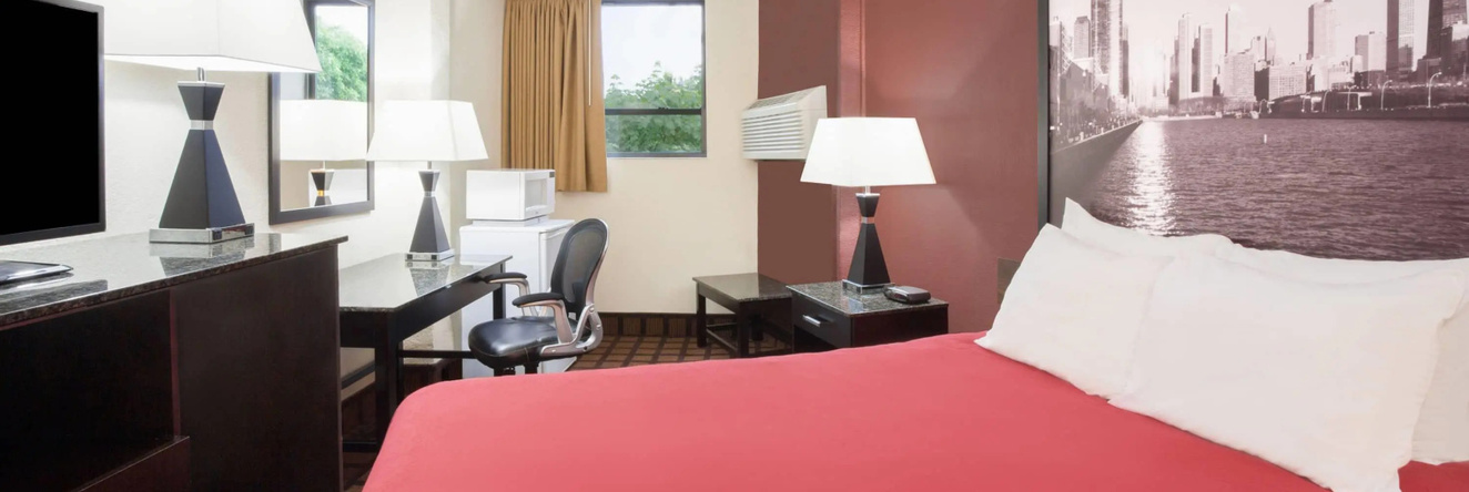 Super 8 By Wyndham Chicago Il, Чикаго — фото 1