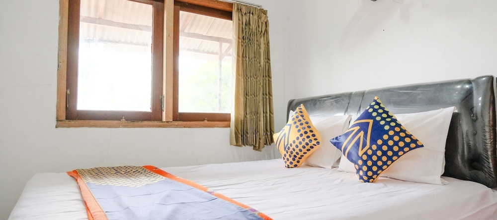 SPOT ON 2375 Agbil Residence, Trenggalek — photo 1