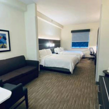 Holiday Inn Express Hotel & Suites Gadsden W-Near Attalla by IHG, 加兹登 — 照片 2