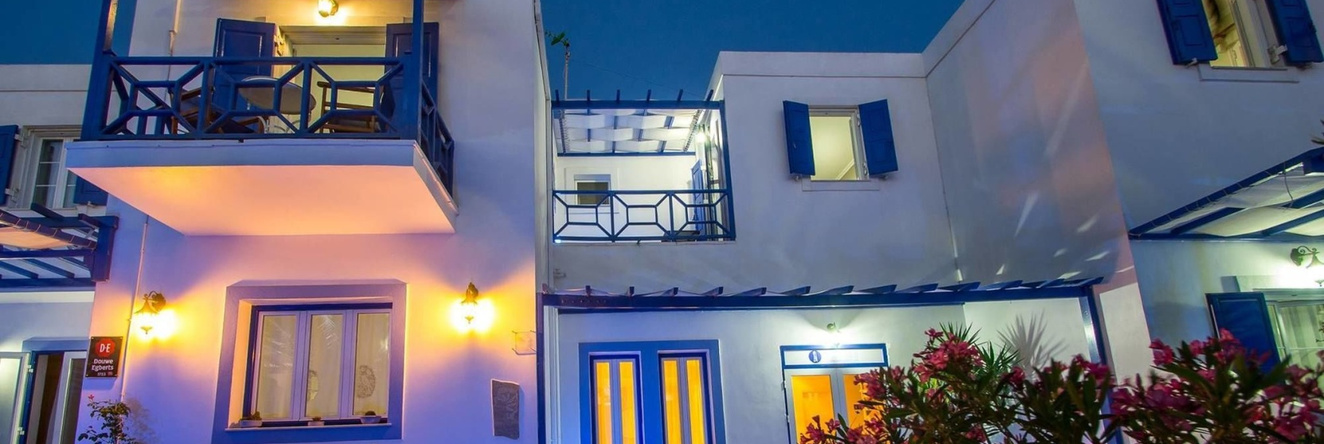 Syros Atlantis Hotel, 瓦里 — 照片 1