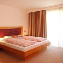 Hotel Stefaner, Tires — photo 2