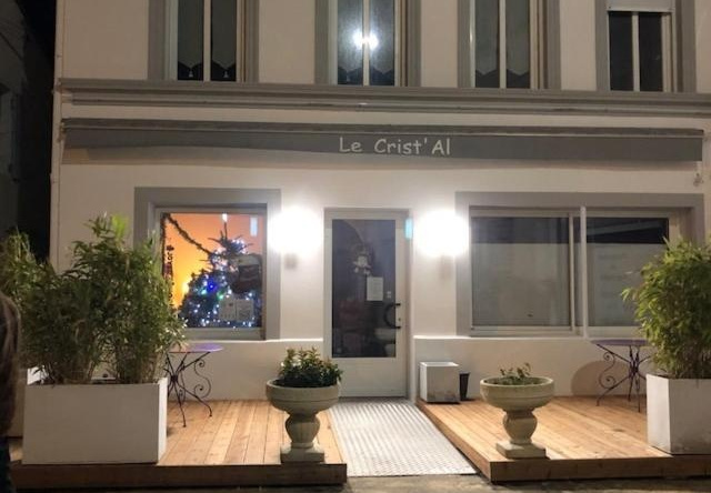Hôtel Restaurant Le Crist'Al, 圣乔治德迪多讷 — 照片 1