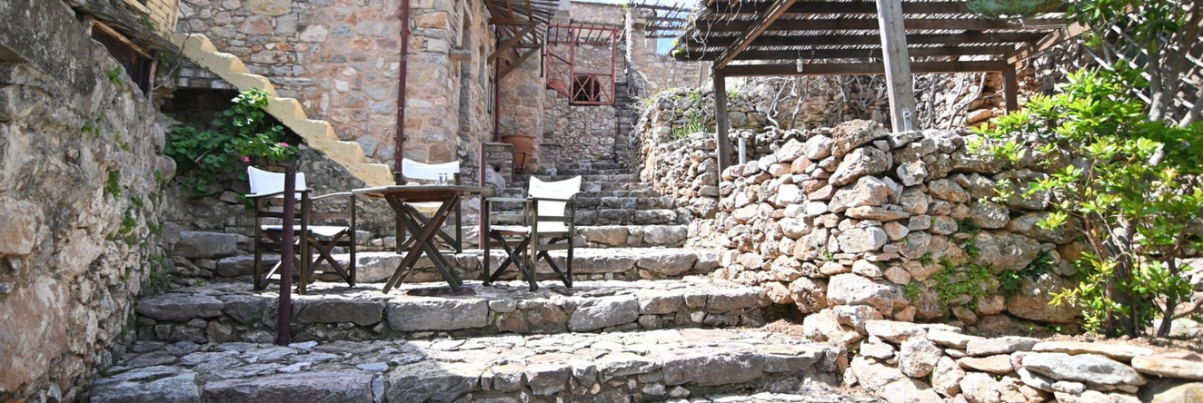 Spilia Traditional Village Houses, 卡尔达米拉 — 照片 1