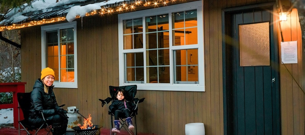 Barefoot Villas Cabin 1 Beaver w/ Hot tub, 克里斯蒂娜湖 — 照片 1