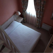 Auberge Bourbonnaise, 圣约尔 — 照片 5