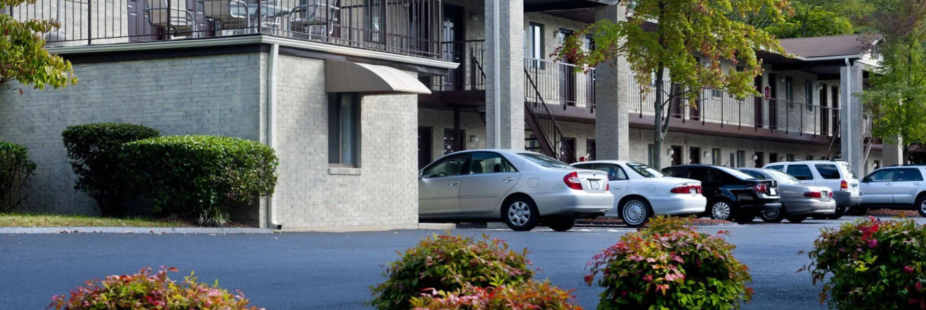 Affordable Corporate Suites - Florist Road, 罗阿诺克 — 照片 1