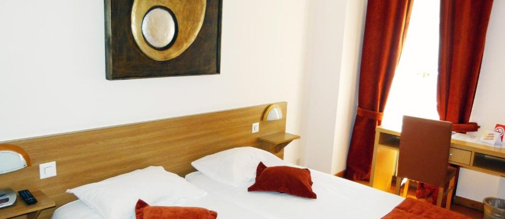 Hostellerie du XVIème Siècle, Nyon — photo 1