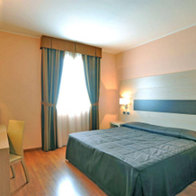 Hotel Arthur, 索利尼亚诺诺沃 — 照片 2