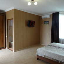 Robinzon mini-hotel, Hypsta — photo 2